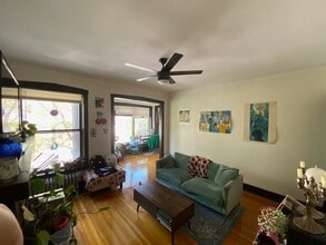 5403 S Harper Ave in Chicago, IL - Building Photo - Building Photo