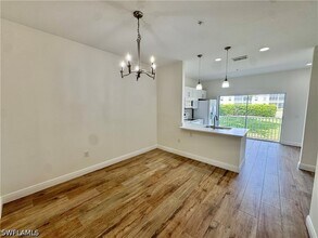 3255 Tamara Dr in Naples, FL - Building Photo - Building Photo