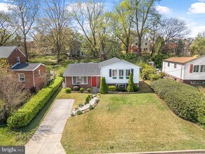 10028 Greenock Rd in Silver Spring, MD - Building Photo - Building Photo