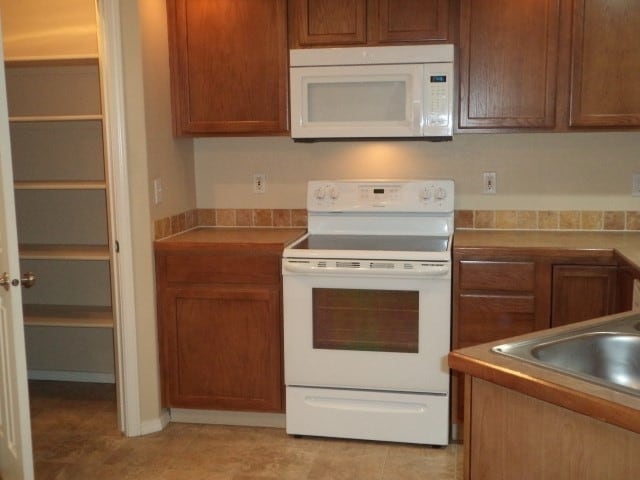 4157 W Dover Dr in Meridian, ID - Building Photo - Building Photo