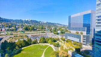 3601 S RIVER Pky in Portland, OR - Building Photo