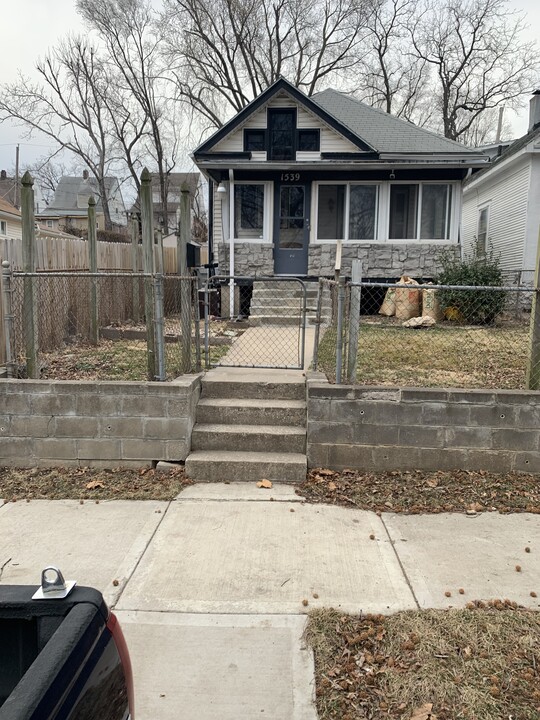 1539 Lister Ave in Kansas City, MO - Building Photo