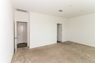 1321 Grass Bnd Dr in Katy, TX - Building Photo