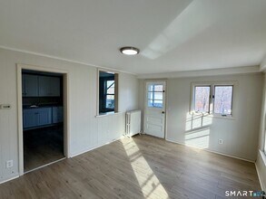 10 Riverside Ave in Torrington, CT - Building Photo - Building Photo