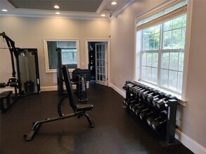 322 Highridge Ct in Peekskill, NY - Building Photo - Building Photo