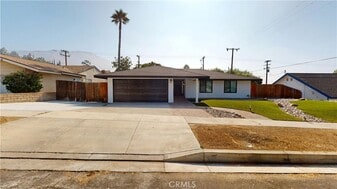2551 La Praix St, Unit 722 in Highland, CA - Building Photo