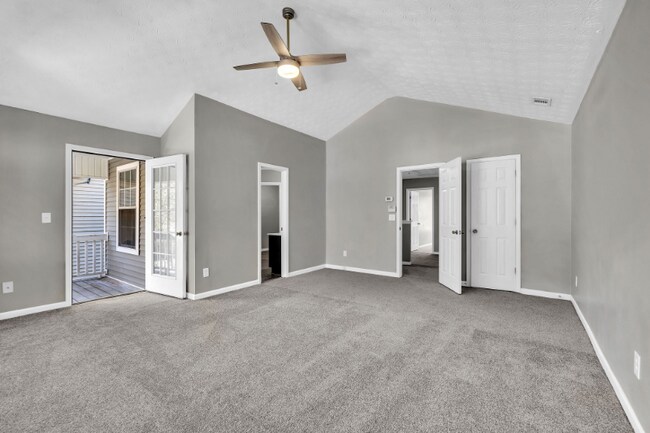 732 Shadow Lake Dr in Lithonia, GA - Building Photo - Building Photo