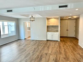 1930 S Beverly Glen Blvd, Unit 101 in Los Angeles, CA - Building Photo