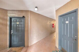 4540 Commander Dr in Orlando, FL - Building Photo