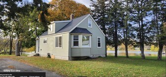 402 4th St S in Atwater, MN - Building Photo