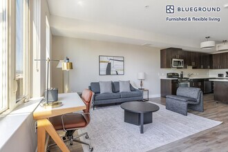 555 San Antonio Rd, Unit SI FL4-ID1927 in Mountain View, CA - Building Photo - Building Photo