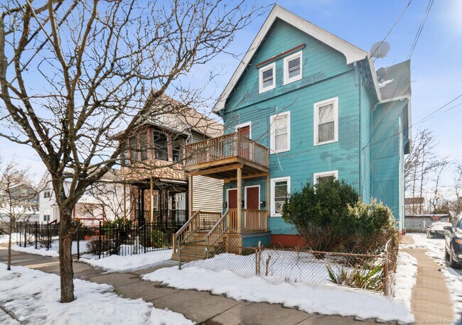 76 Thompson St-Unit -1 in New Haven, CT - Building Photo - Building Photo