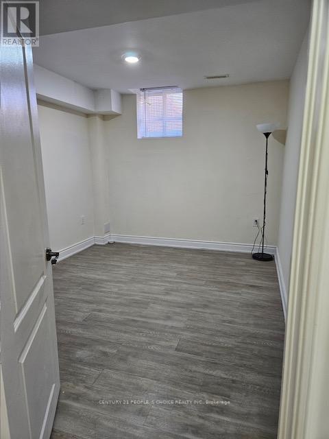 49 Dawes Rd in Brampton, ON - Building Photo - Building Photo