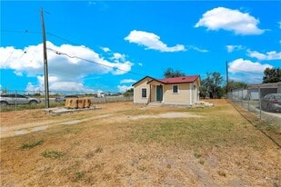 216 S Inspiration Blvd in Alton, TX - Building Photo