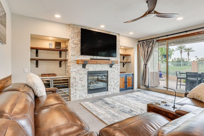 13716 W Cypress St, Unit SI ID1546140P