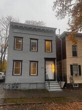 249 2nd St in Albany, NY - Building Photo - Building Photo