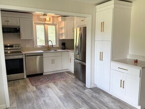 203 Wales Rd in Brimfield, MA - Building Photo - Building Photo