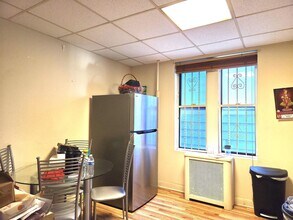 901 Grand Ave in North Bergen, NJ - Building Photo - Building Photo
