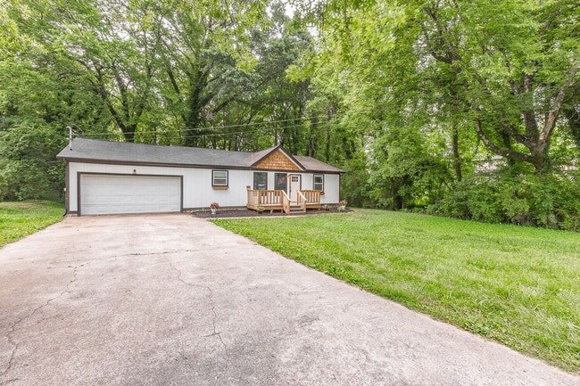 7340 McCormack Dr in Middle Valley, TN - Building Photo - Building Photo