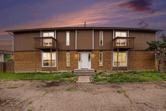 4215 Loomis Ave in Colorado Springs, CO - Building Photo - Building Photo