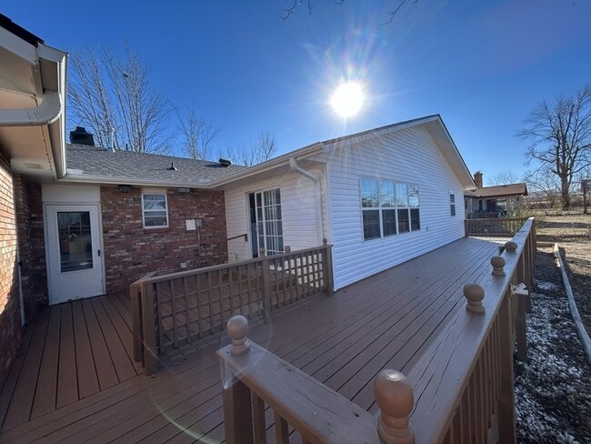 902 S 17th St in Rogers, AR - Building Photo - Building Photo