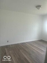 2238 Admiral Dr in Indianapolis, IN - Building Photo - Building Photo