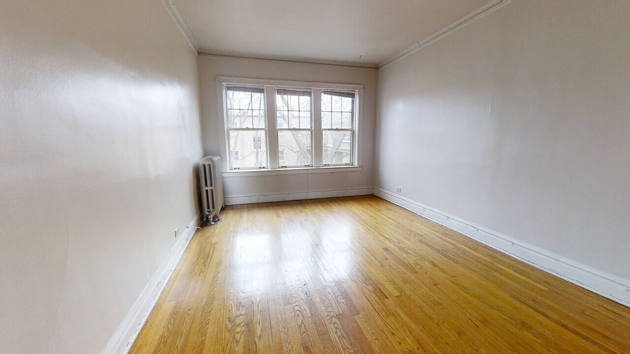 822 Reba Pl in Evanston, IL - Building Photo