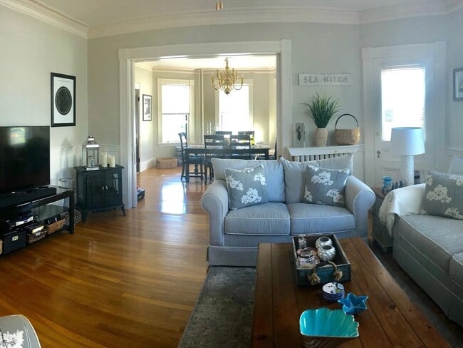 146 W Main St in Marlborough, MA - Building Photo - Building Photo