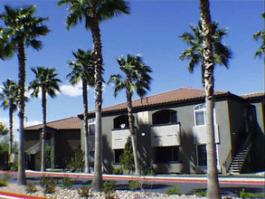 Sedona On The Boulevard in Las Vegas, NV - Foto de edificio - Building Photo