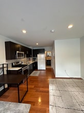 39 Throop Ave in New Brunswick, NJ - Building Photo - Building Photo