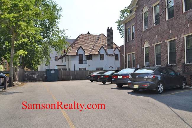 257 Gano St in Providence, RI - Building Photo - Building Photo