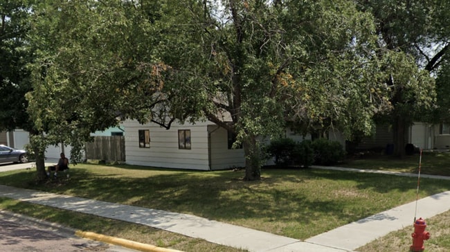 property at 1200 S Minnesota St