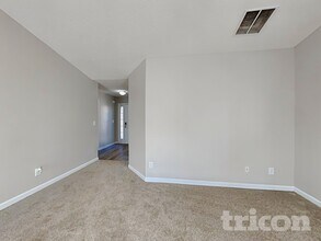 208 Ravenwood Ct in Bethlehem, GA - Foto de edificio - Building Photo