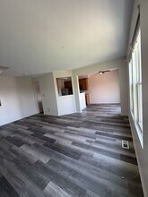 1527 Yellowstone Dr in Streamwood, IL - Building Photo - Building Photo