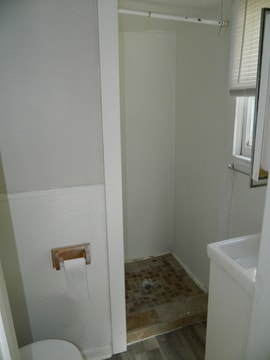 2826 Oxford St in Des Moines, IA - Building Photo - Building Photo