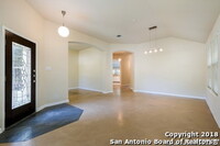 20807 Las Lomas Blvd in San Antonio, TX - Foto de edificio - Building Photo