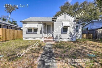 4725 1st Ave S in St. Petersburg, FL - Foto de edificio - Building Photo