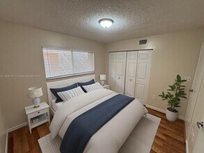 14903 SW 80th St in Miami, FL - Building Photo - Building Photo