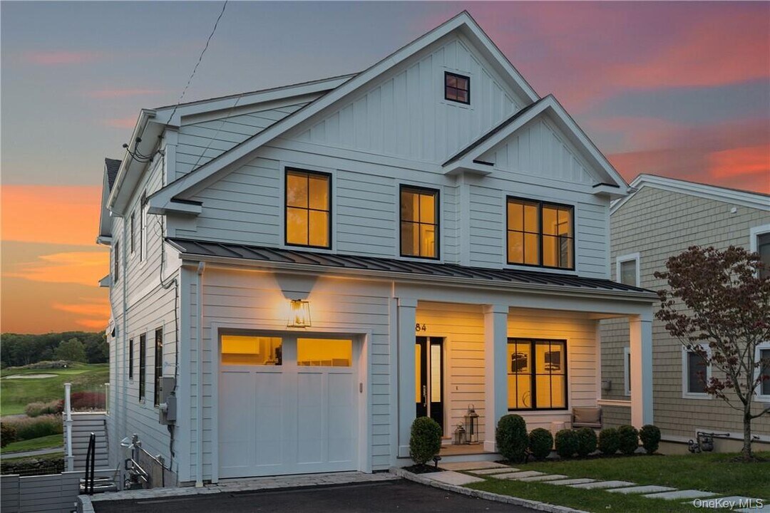 184 Soundview Ave in Rye, NY - Building Photo