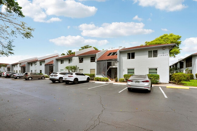 property at 14849 Cumberland Dr