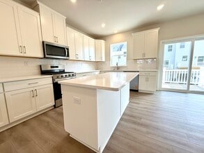 1289 Fillmore St in Phoenixville, PA - Building Photo - Building Photo