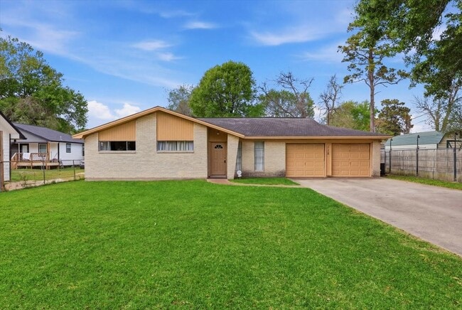 property at 118 8th Ave