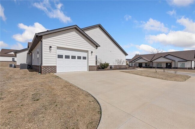 51 Countryside Cir in Harrison, AR - Building Photo - Building Photo