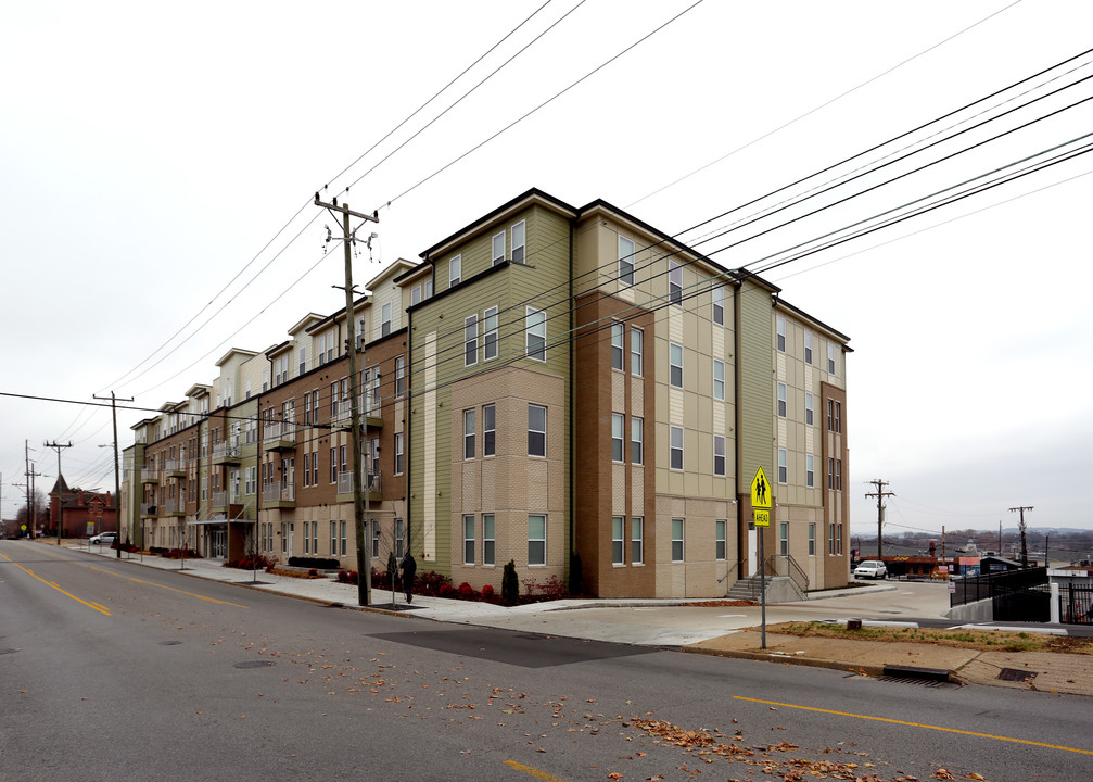 715 Woodland in Nashville, TN - Building Photo