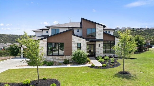 property at 6825 Davenport Divide Rd