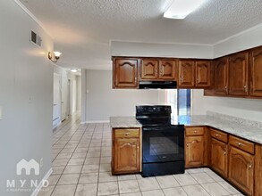 1864 Coral Hills Dr in Southaven, MS - Building Photo - Building Photo