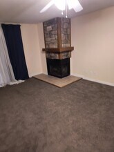 922 S Walden St, Unit 102 in Aurora, CO - Building Photo - Building Photo