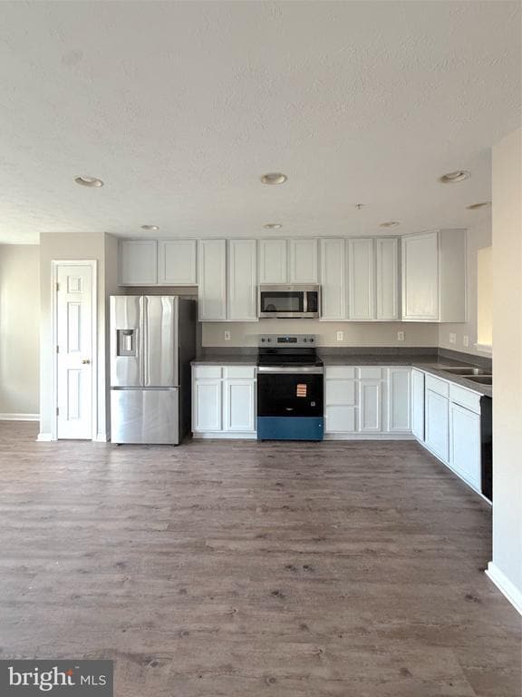 property at 9899 Decatur Rd