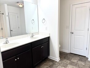 9056 Bradstreet Commons Way in Charlotte, NC - Building Photo - Building Photo