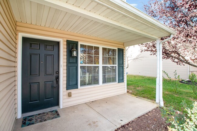 17 Parker Spring Ave in Carlisle, PA - Building Photo - Building Photo